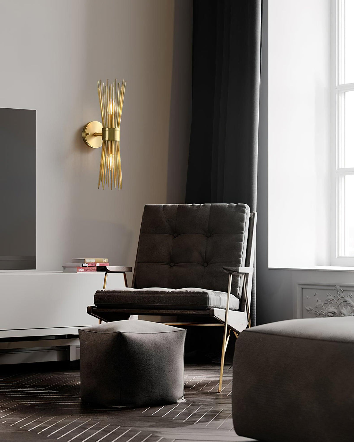 Thresher zeitgenössische luxuriöse Wandleuchte in Kerzenform aus Messing