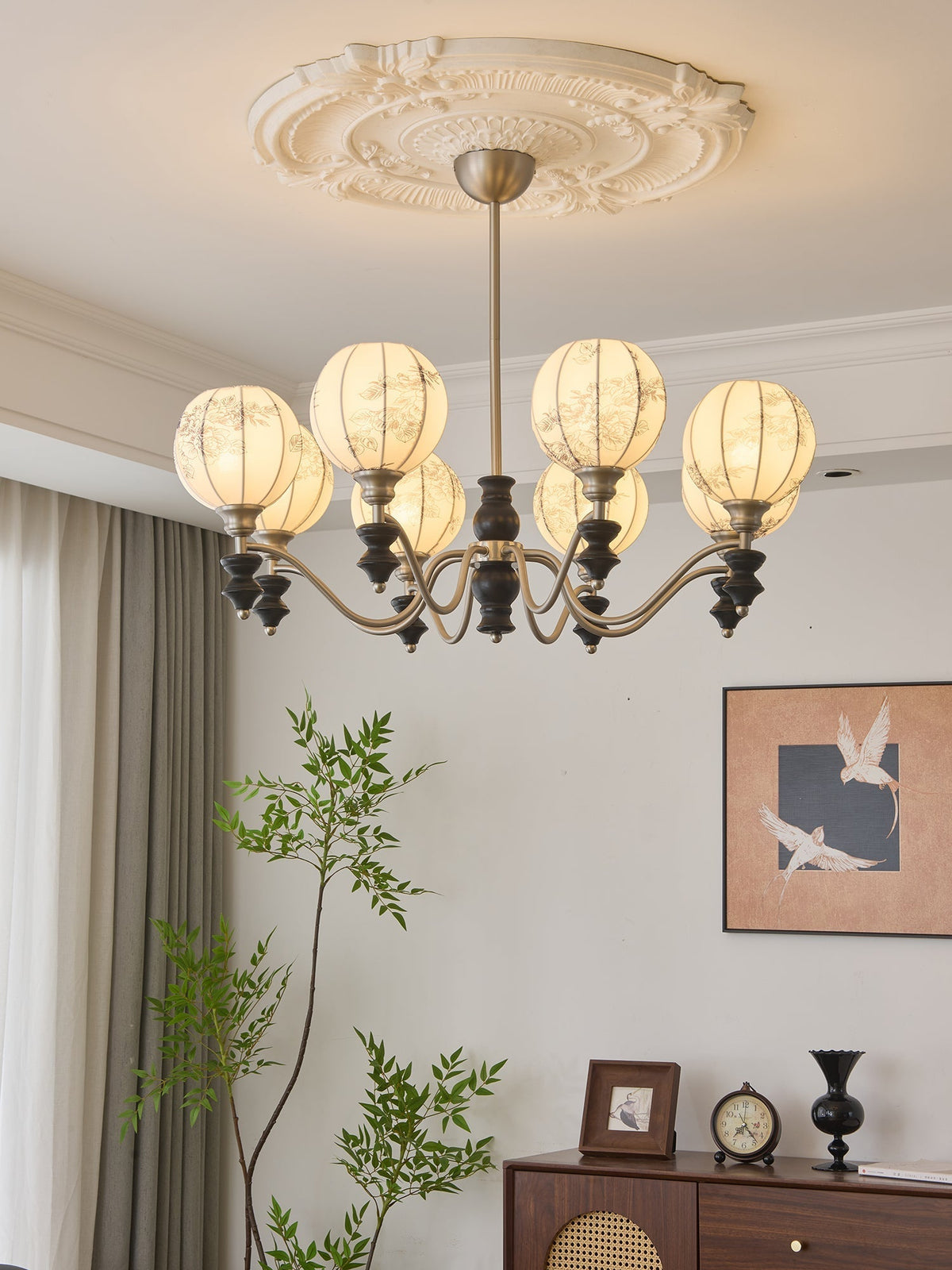 Osilan Kronleuchter Traditionelle Eleganz Vintage Holz