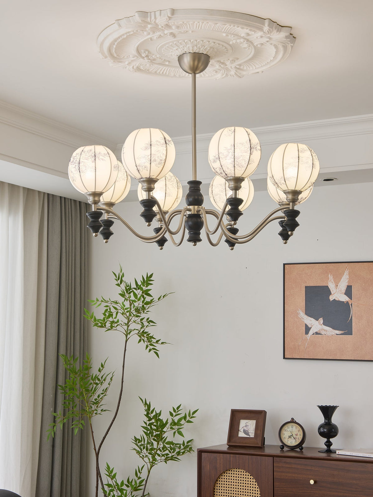 Osilan Kronleuchter Traditionelle Eleganz Vintage Holz
