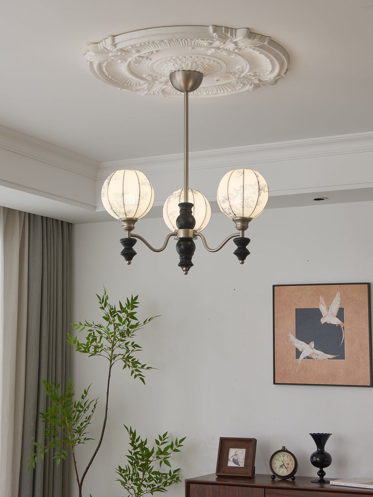 Osilan Kronleuchter Traditionelle Eleganz Vintage Holz