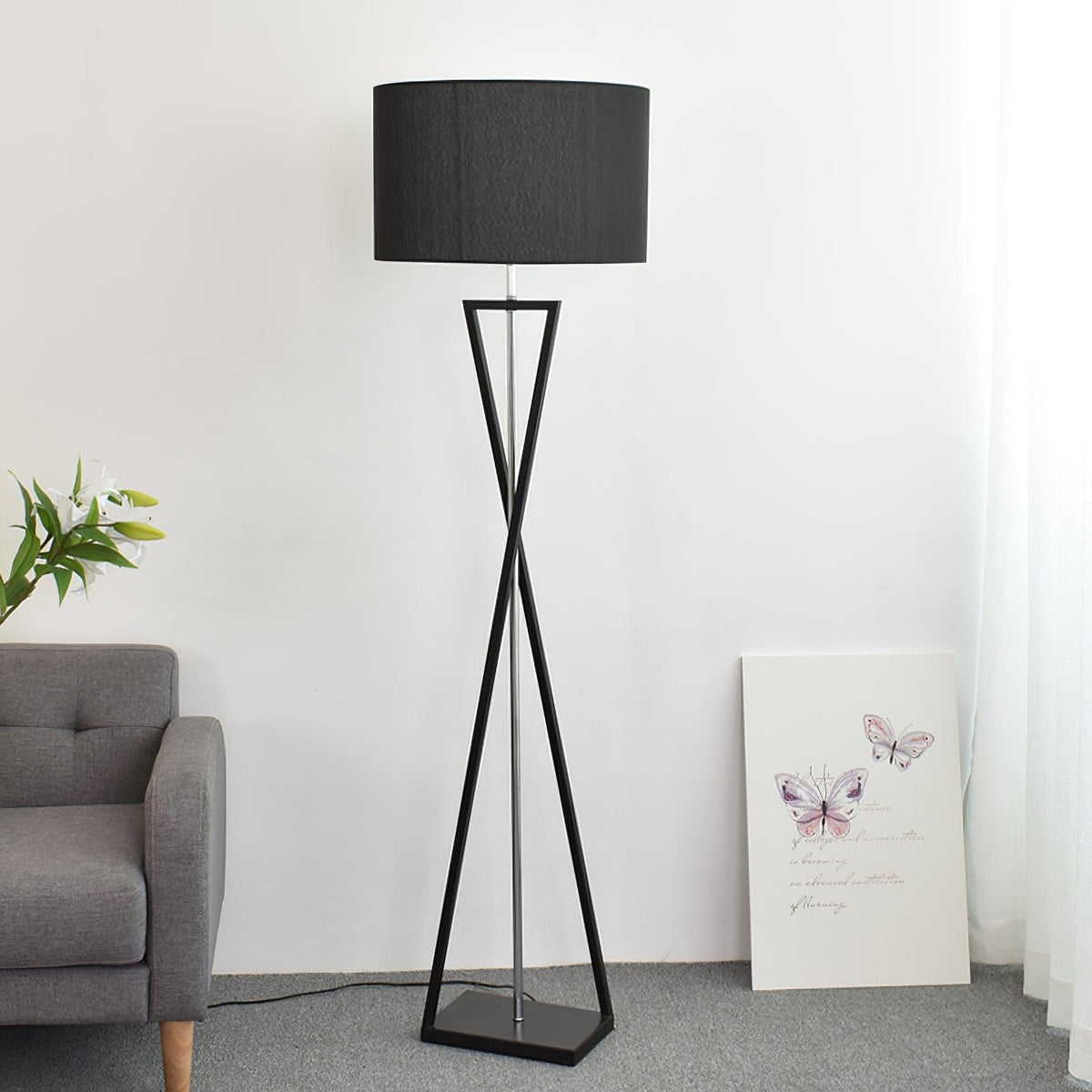 Xeno Schwarz Stoff Stehleuchte modern