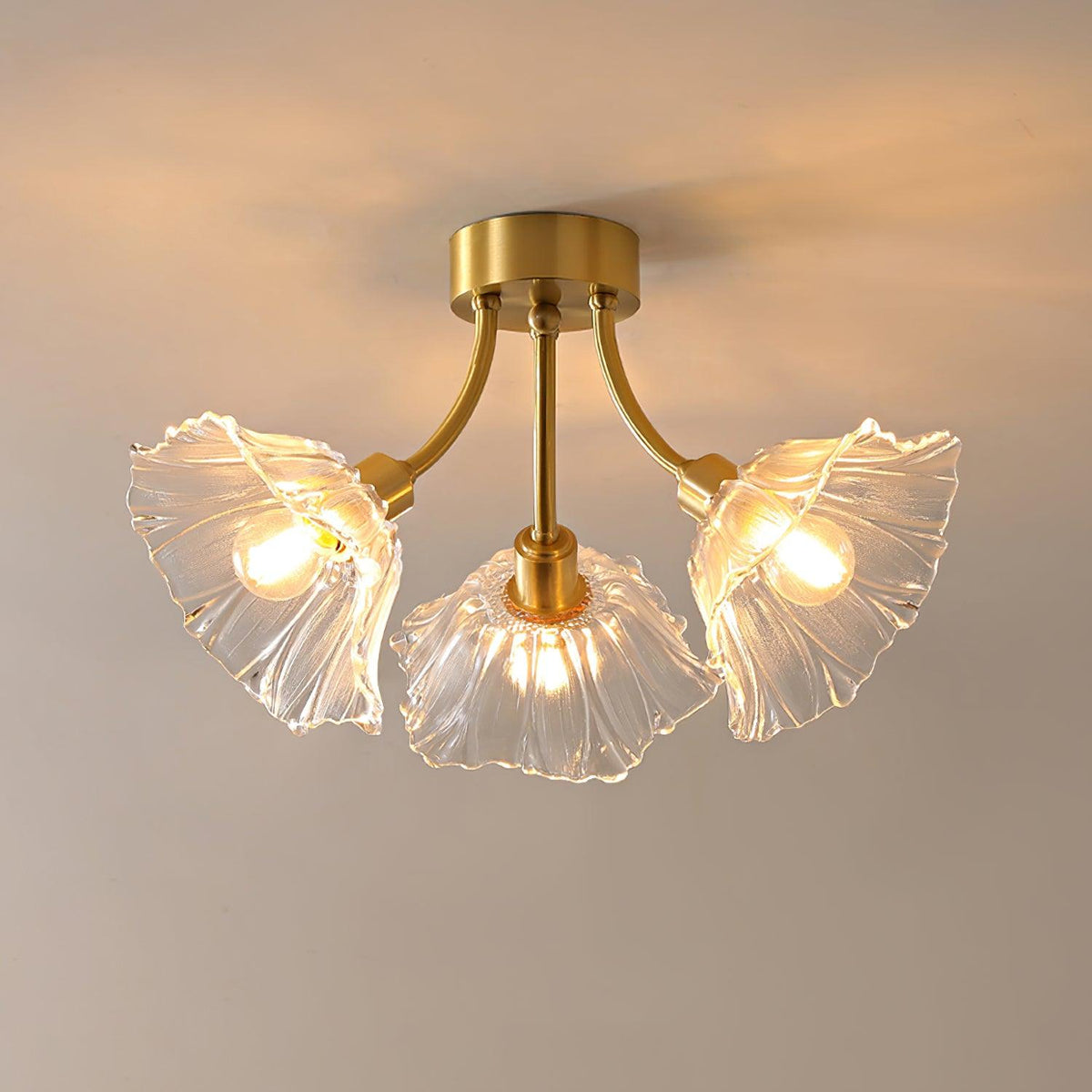 Celoreria Deckenleuchte aus Glas mit Blütenform und Petal-Design, elegant und zeitgenössisch