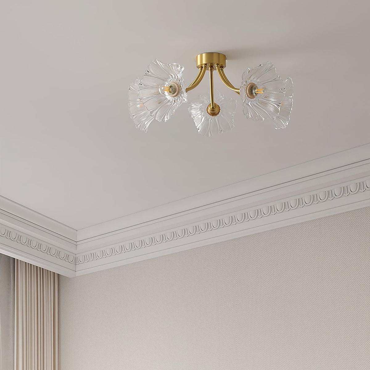 Celoreria Deckenleuchte aus Glas mit Blütenform und Petal-Design, elegant und zeitgenössisch