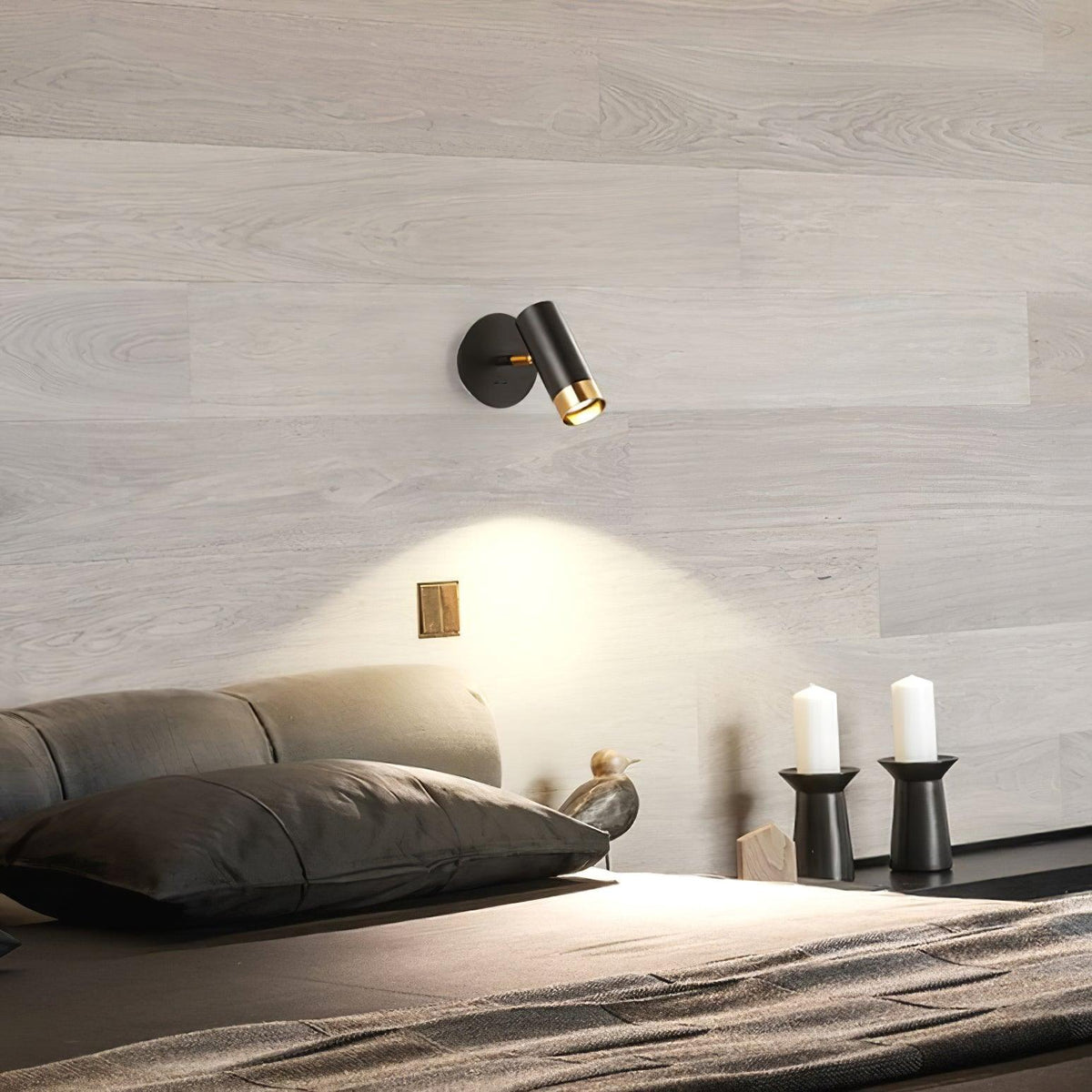 Cevare zeitgenössische minimalistische Wandleuchte