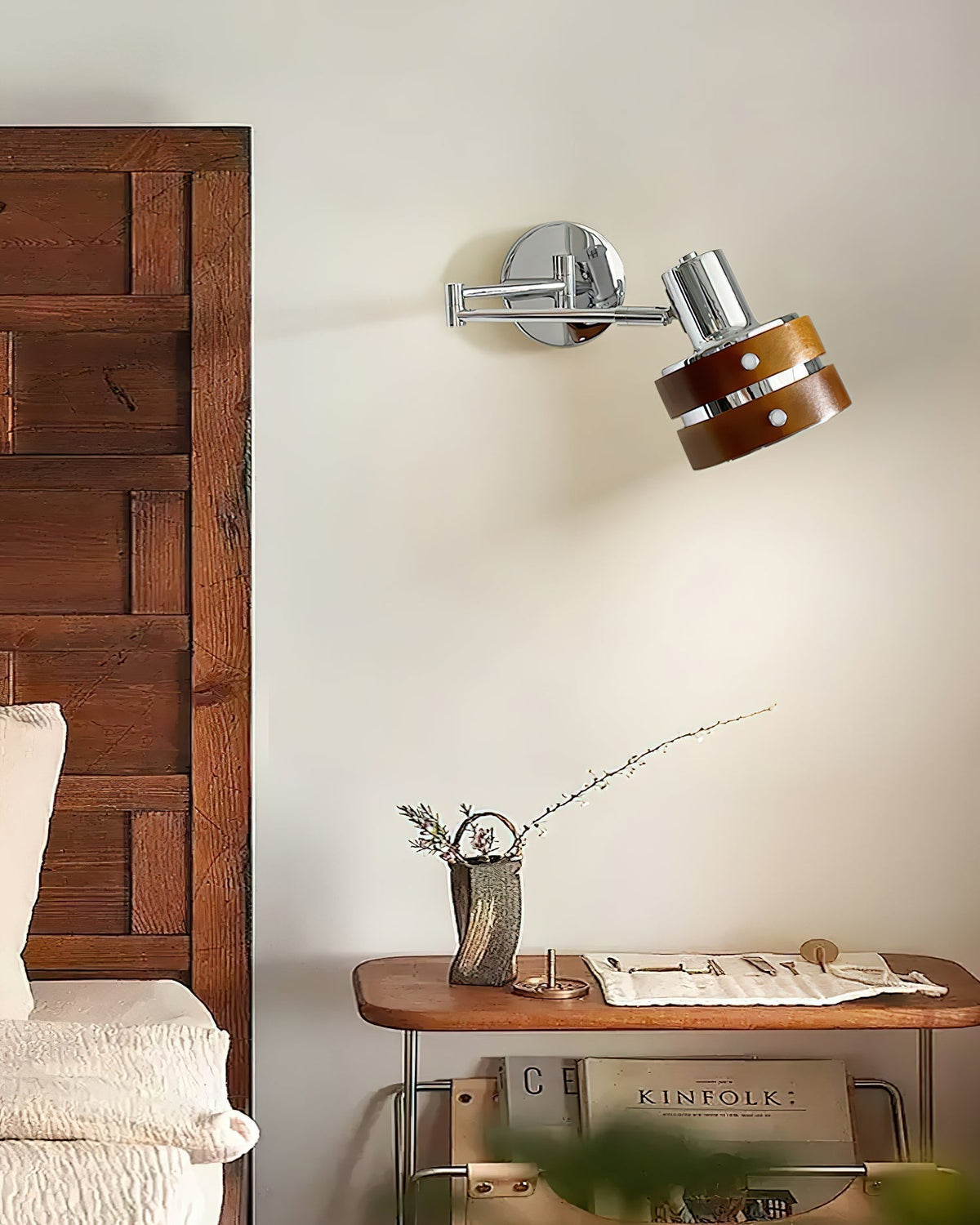 Karry Wandleuchte aus Holz mit verstellbarem Arm im Mid-Century-Stil