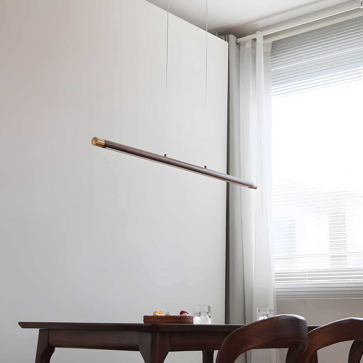 Dash lineare Pendelleuchte aus Holz