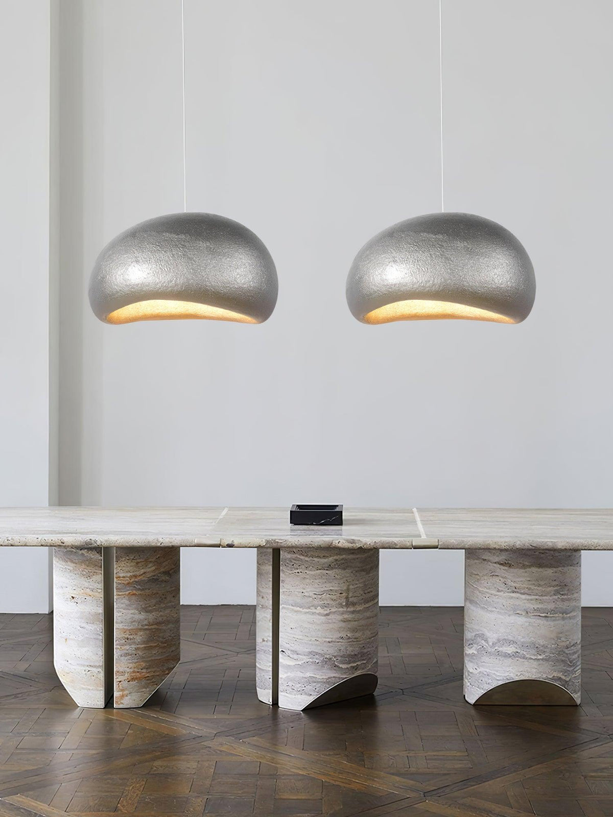 Hängeleuchte Pebble-Inspiration organische Form sanfter Glanz modern künstlerisch