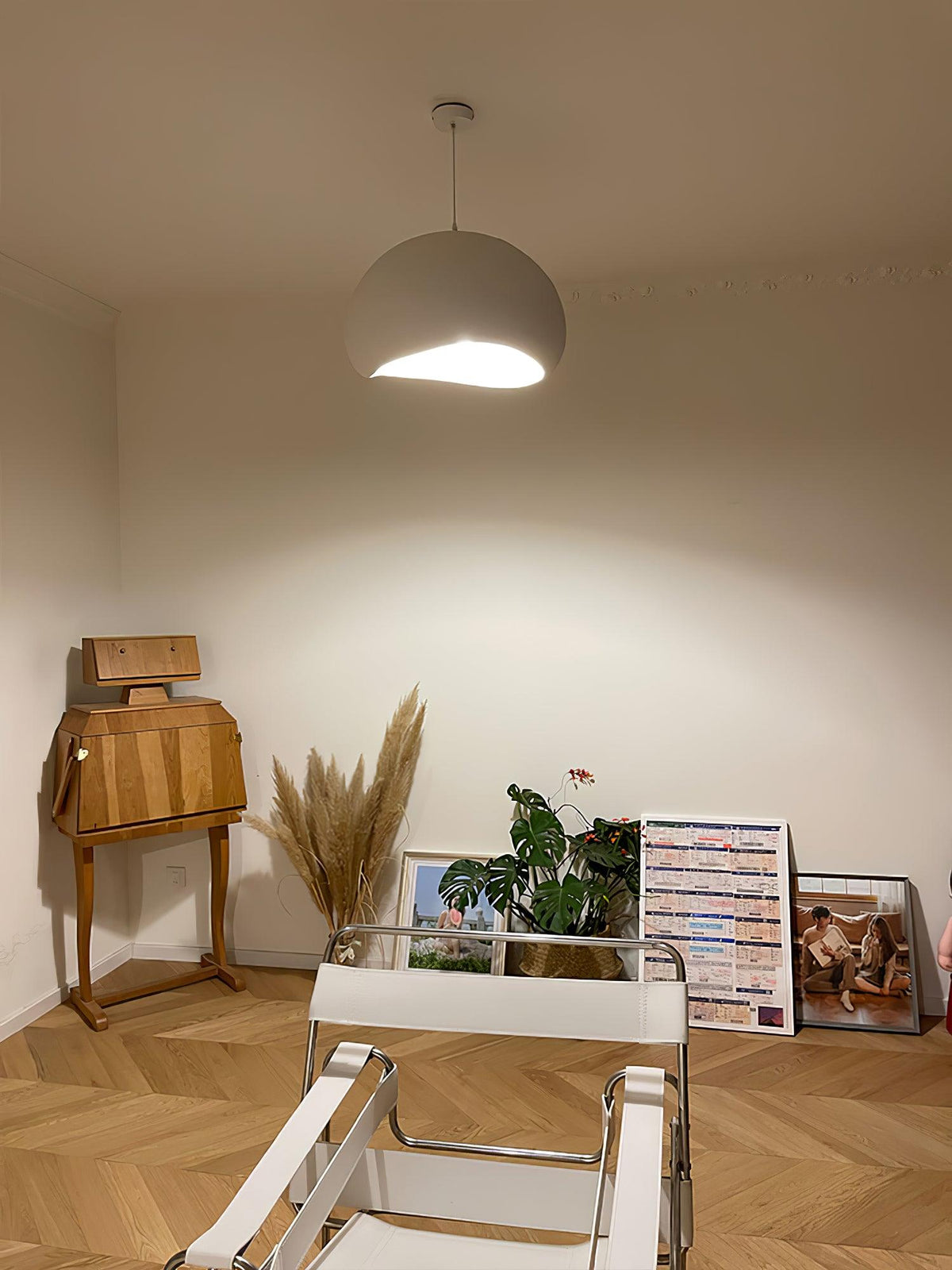 Mira Pendelleuchte im Wabi-Sabi-Stil
