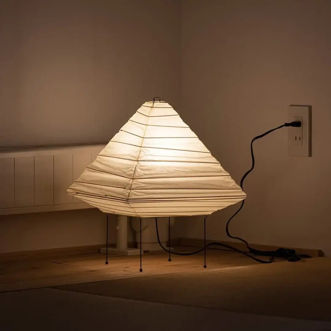 Elioi Tischlampe aus Reispapier in Japanischem Stil