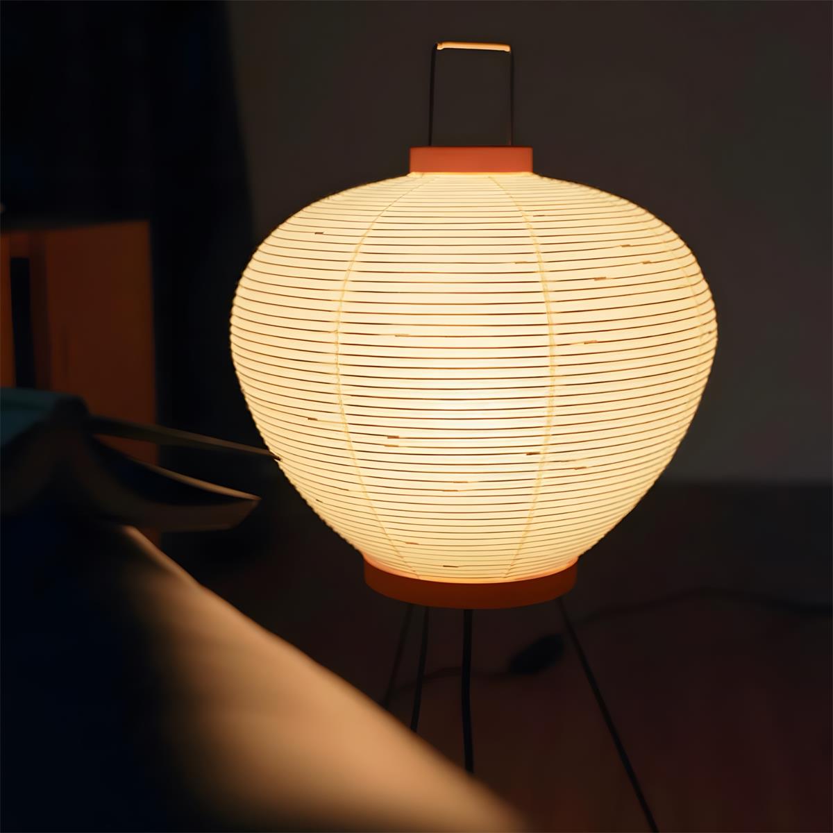 Sororielle Tischlampe