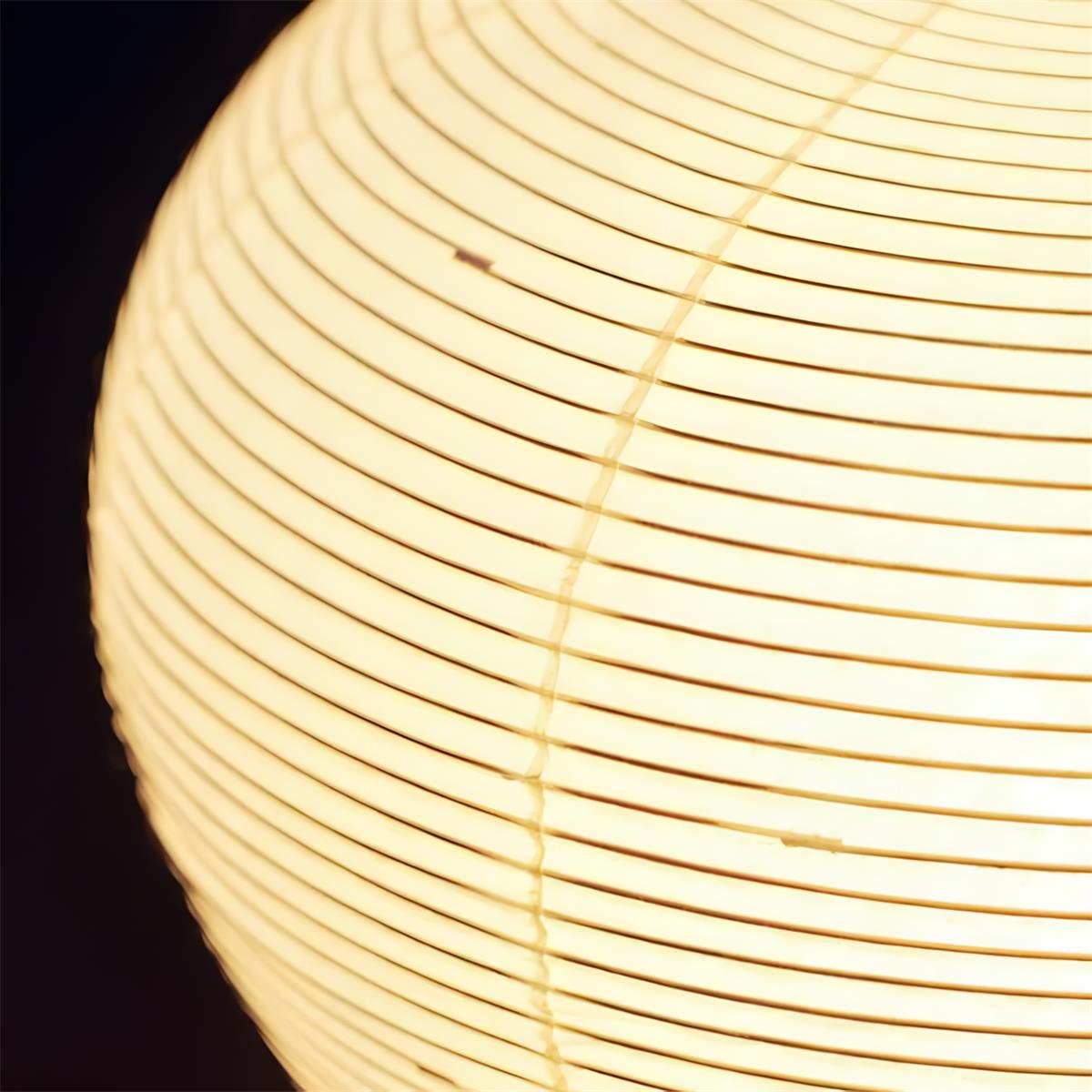 Sororielle Tischlampe