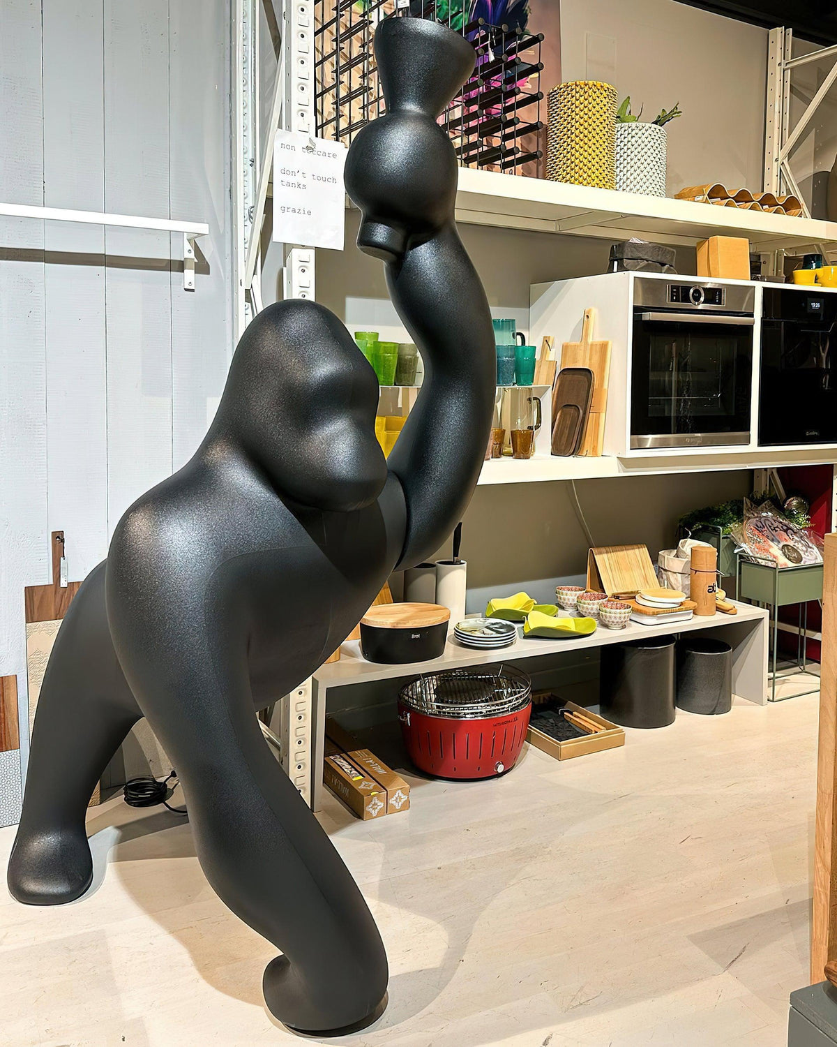 Gorilla Stehleuchte