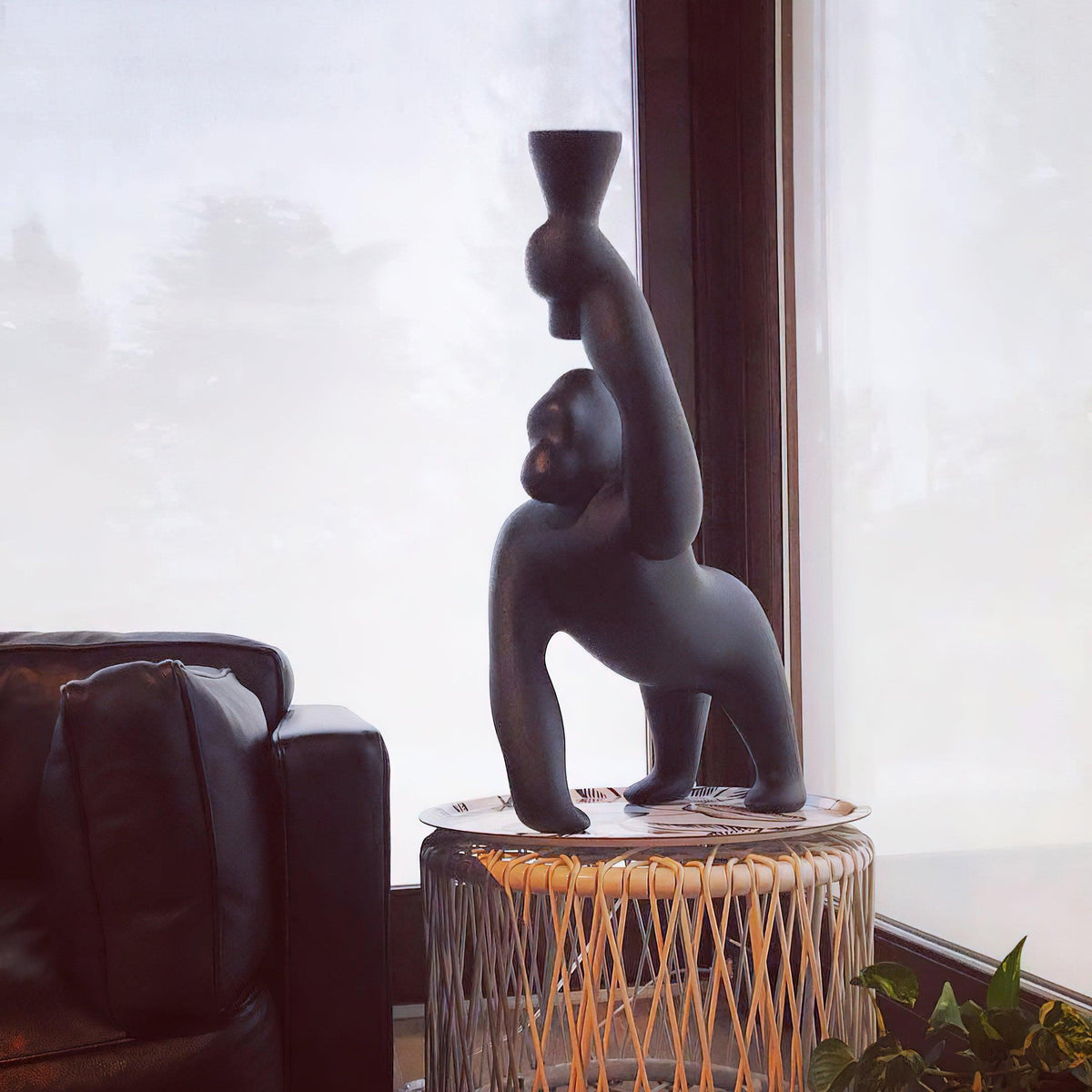 Gorilla Stehleuchte