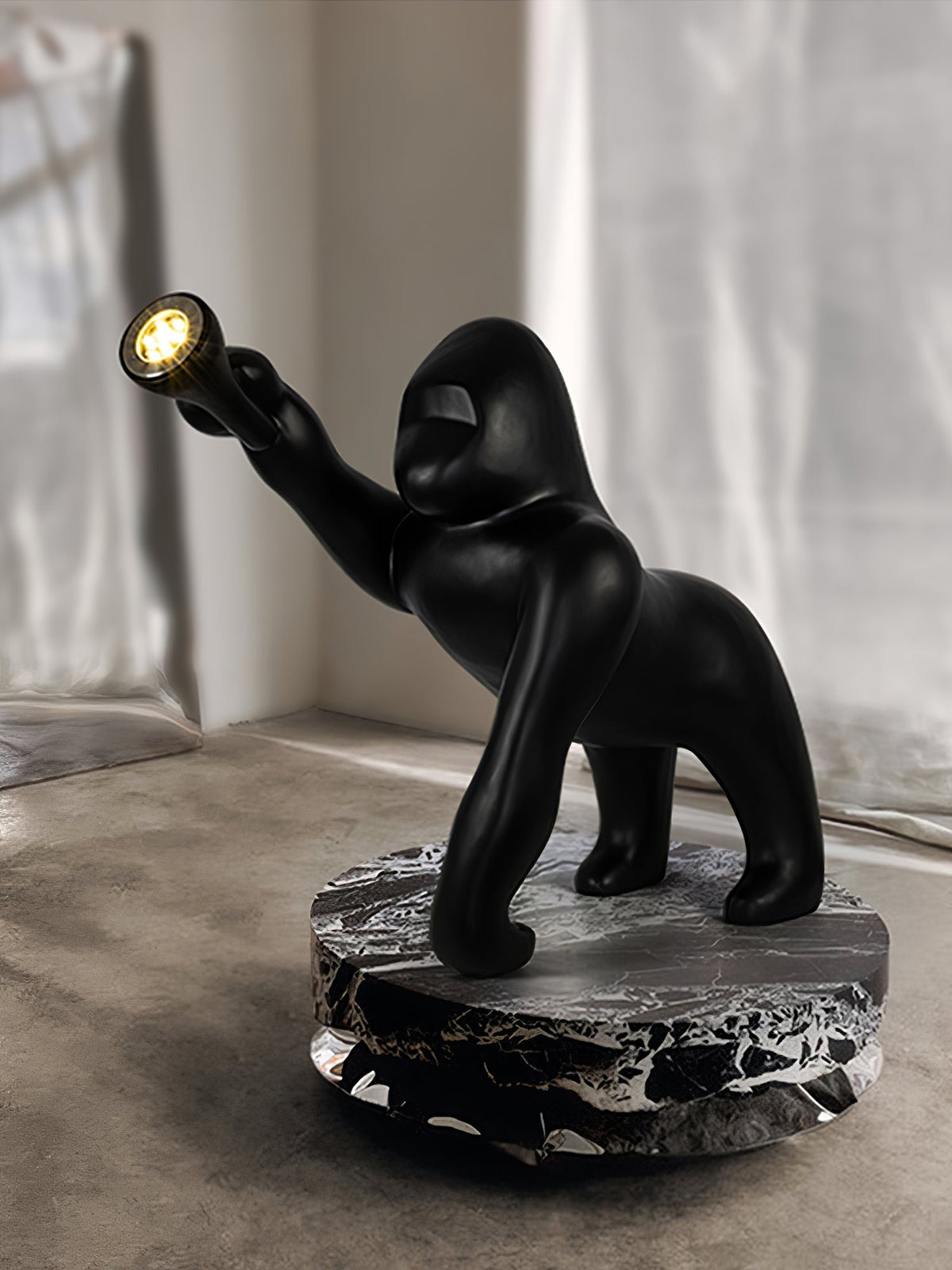 Zasolil Kunstharz Gorilla Stehleuchte