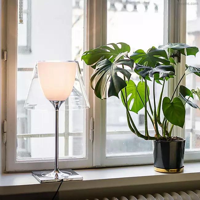 Bravon Kunststoff-Tischlampe