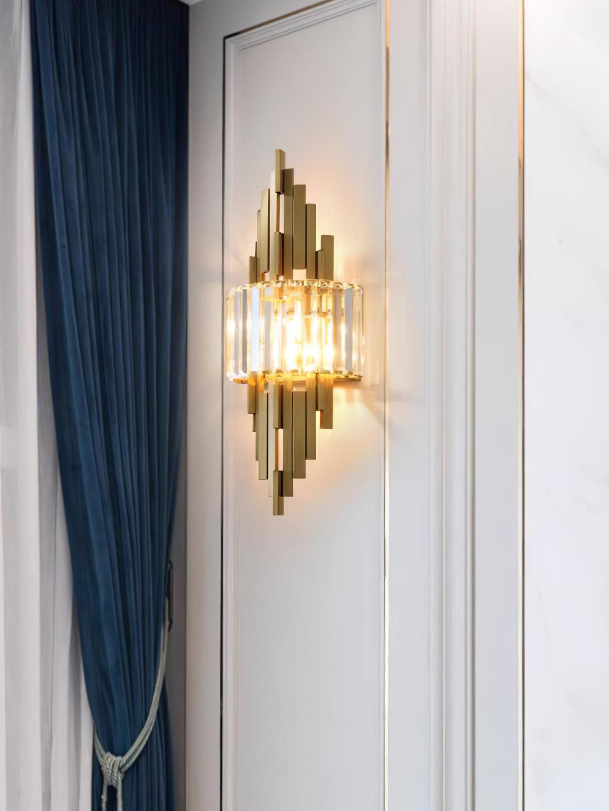 Voveliel luxuriöse postmoderne Wandleuchte aus Kristallglas