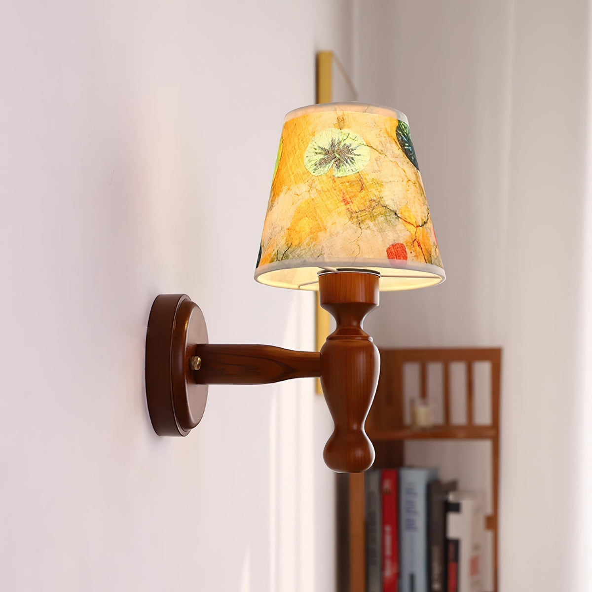 Orbel Mapleleaf Wandleuchte aus Holz