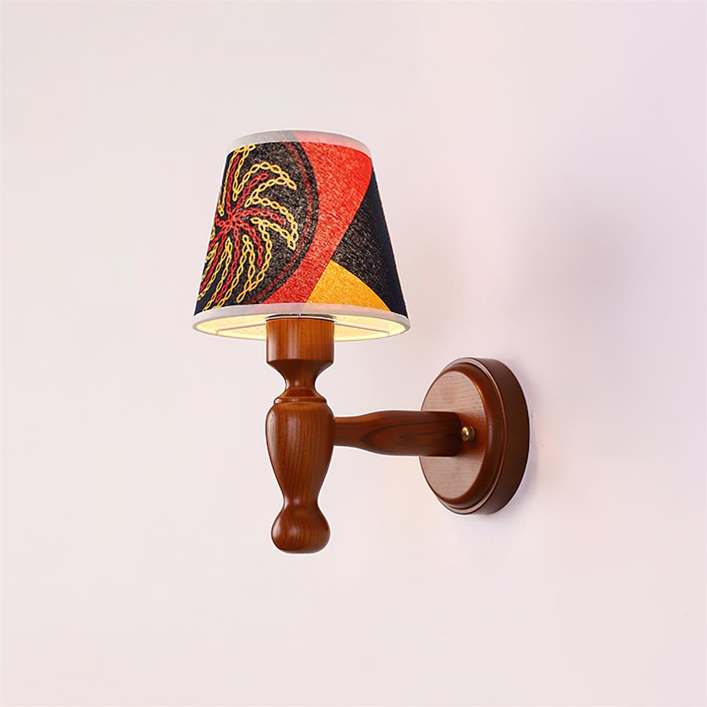 Orbel Mapleleaf Wandleuchte aus Holz