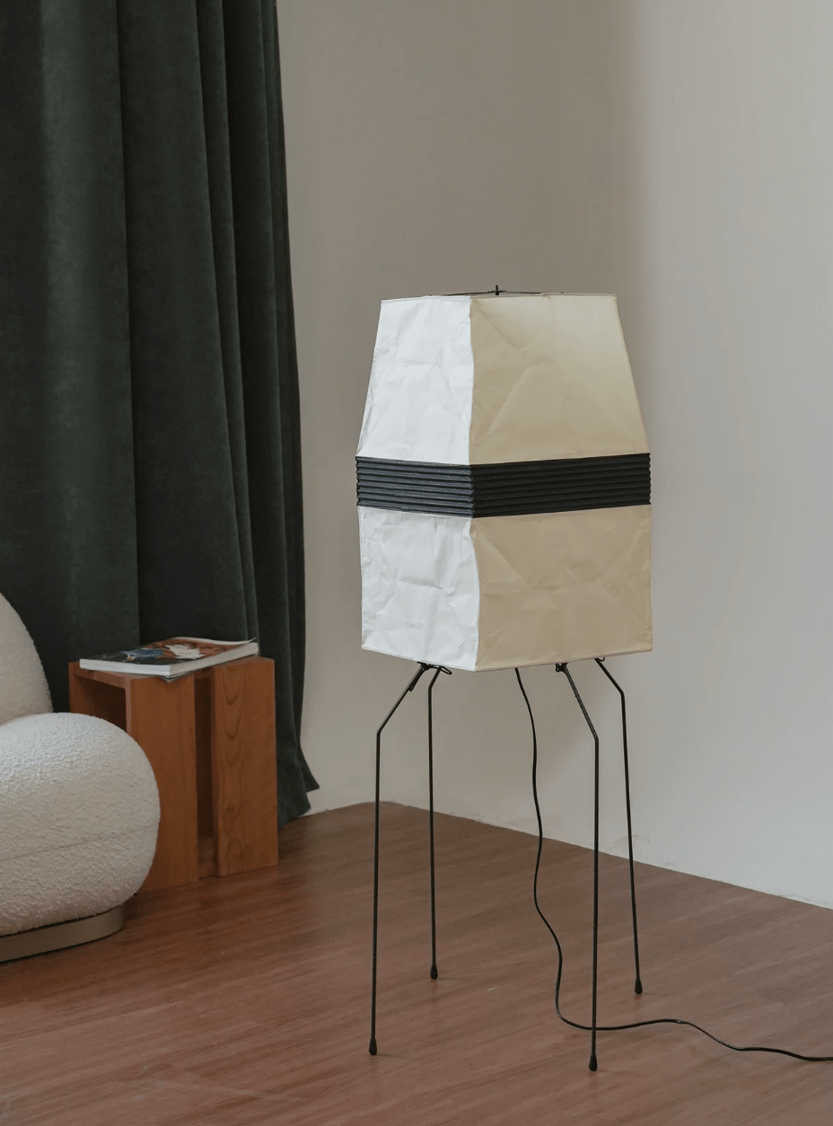Piaiveria Tisch- & Stehleuchte aus Papier
