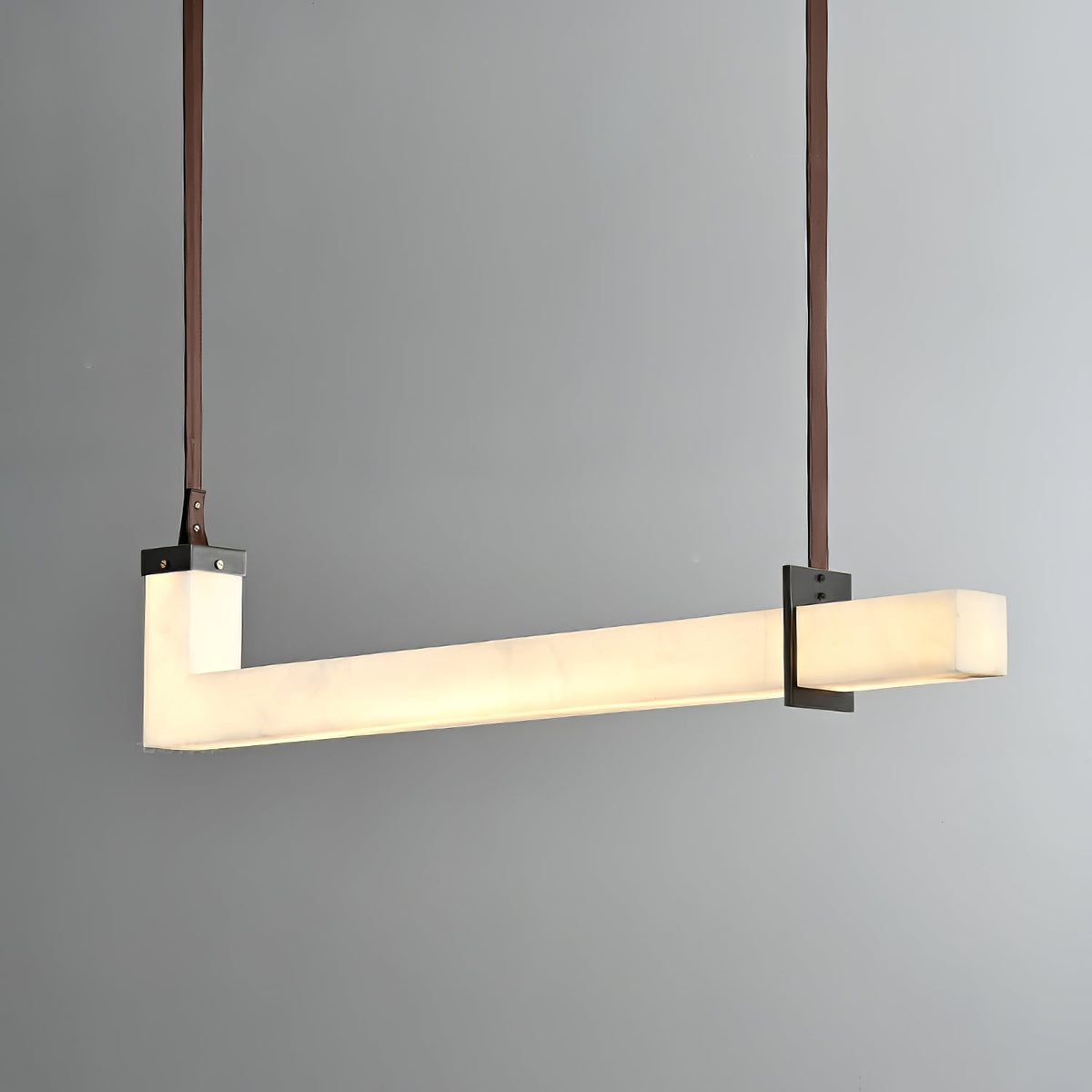 Nivienne lineare Pendelleuchte aus Alabaster