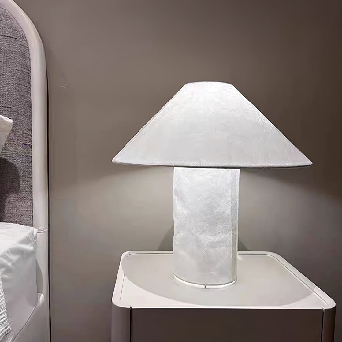 Lalemu Tischlampe aus Papier im künstlerischen Stil