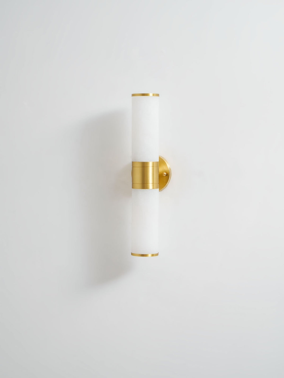 Tira Minimalistische Wandleuchte aus Alabaster