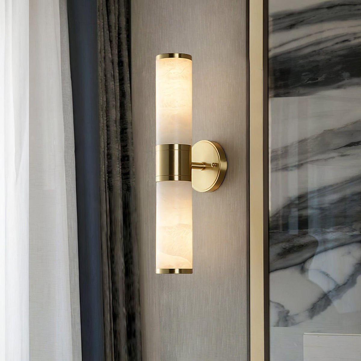 Tira Minimalistische Wandleuchte aus Alabaster