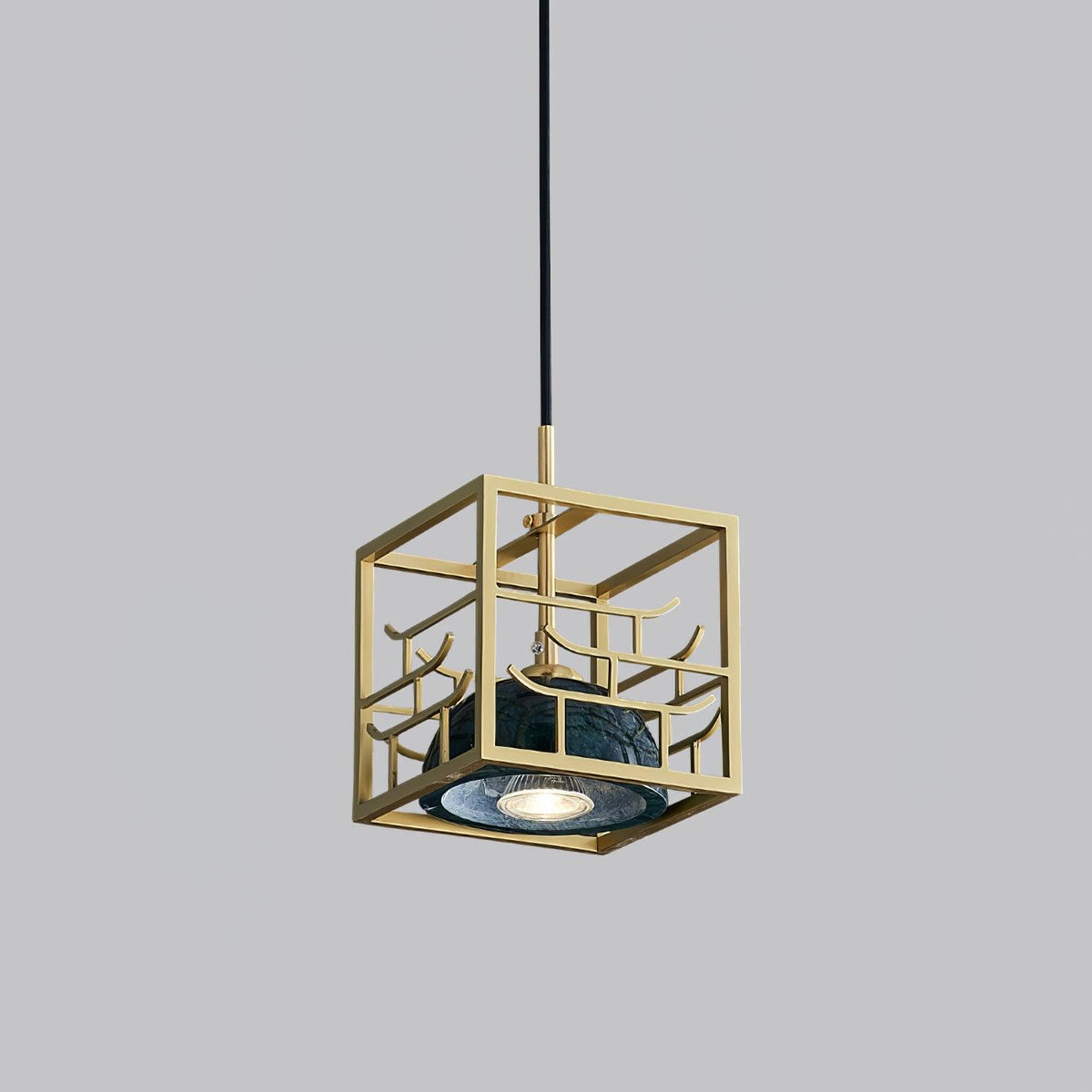 Cubo moderne Pendelleuchte aus Messing