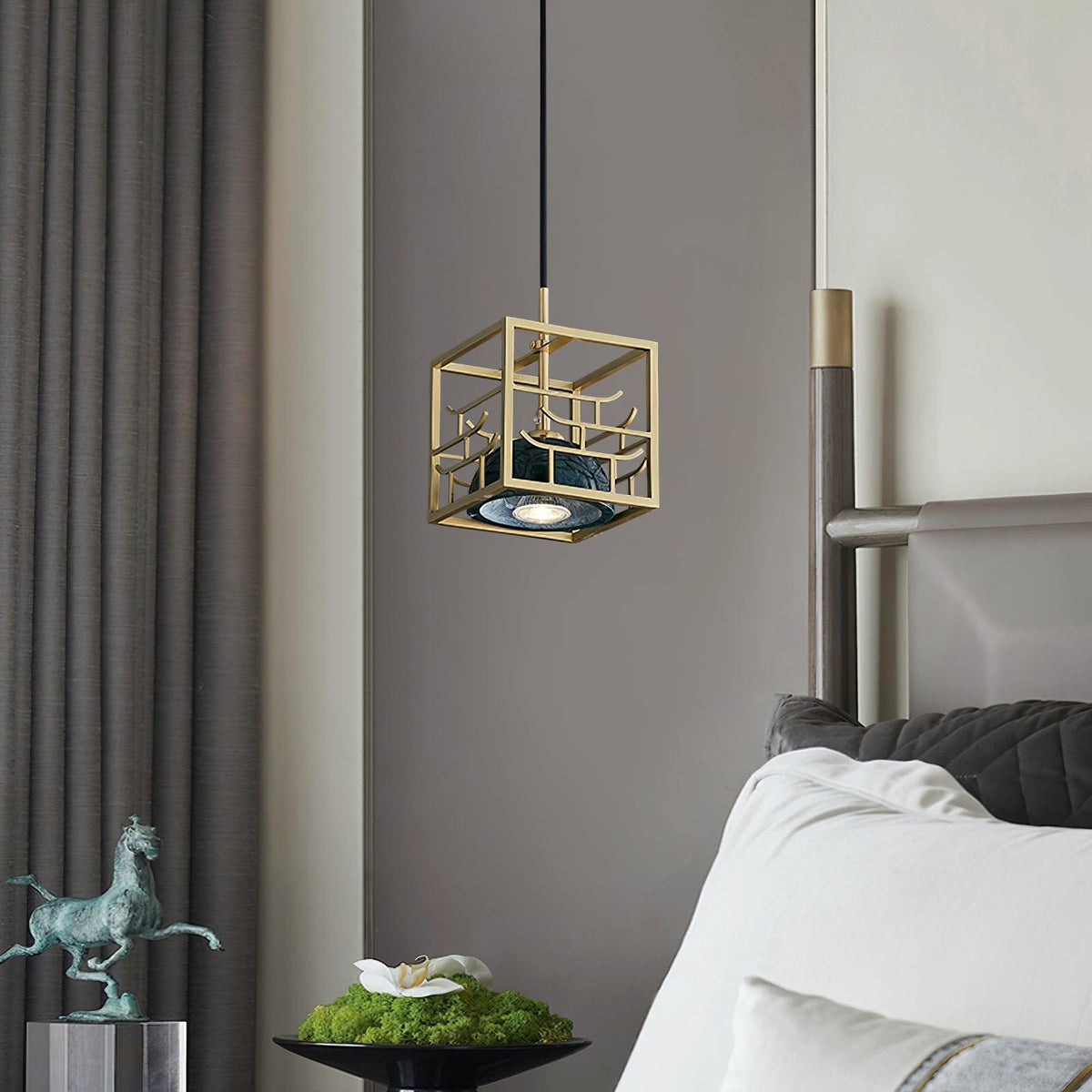 Cubo moderne Pendelleuchte aus Messing