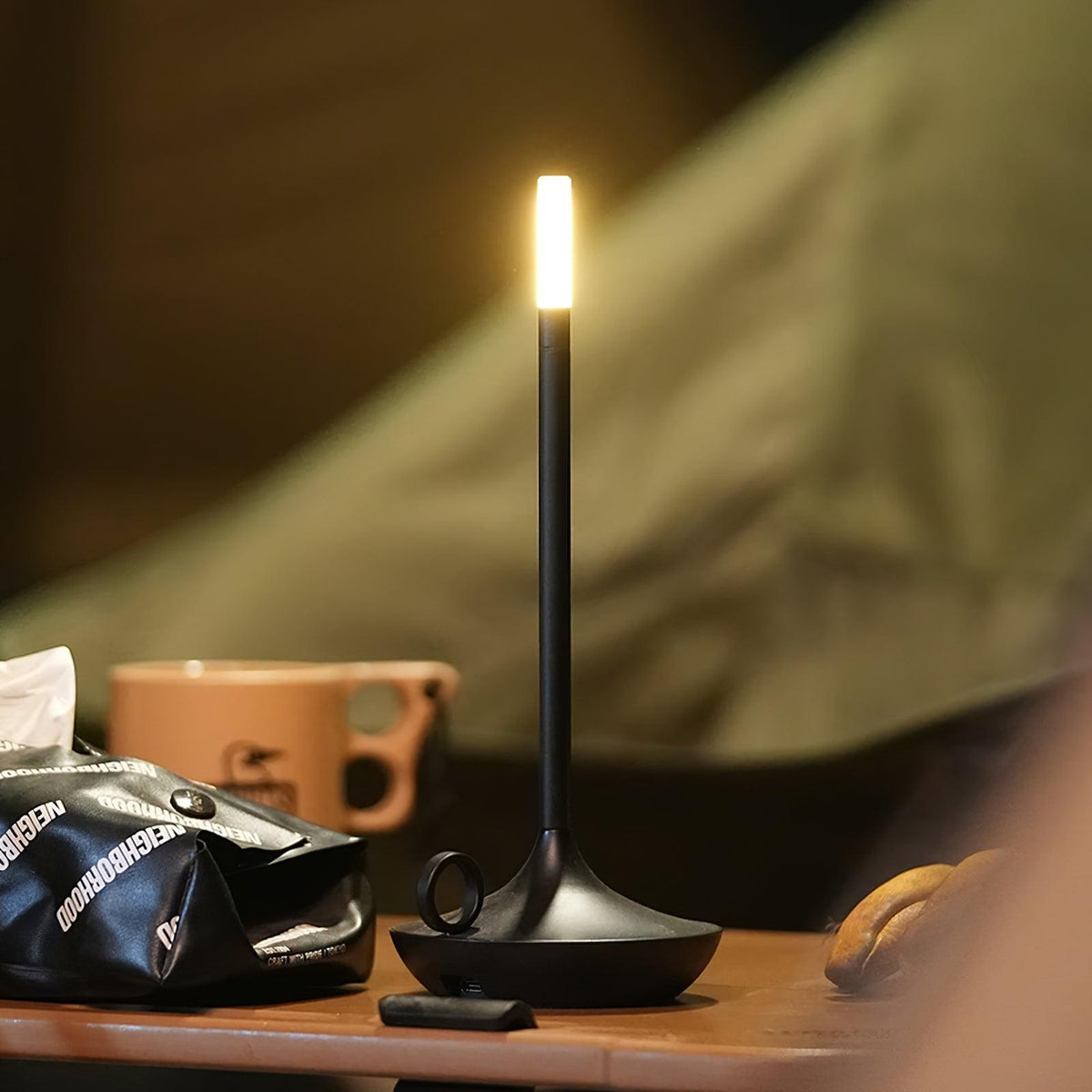 Latin Tischlampe