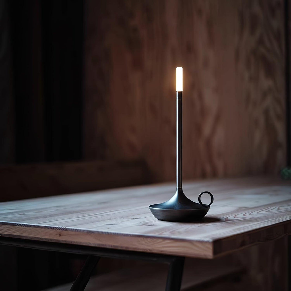 Latin Tischlampe