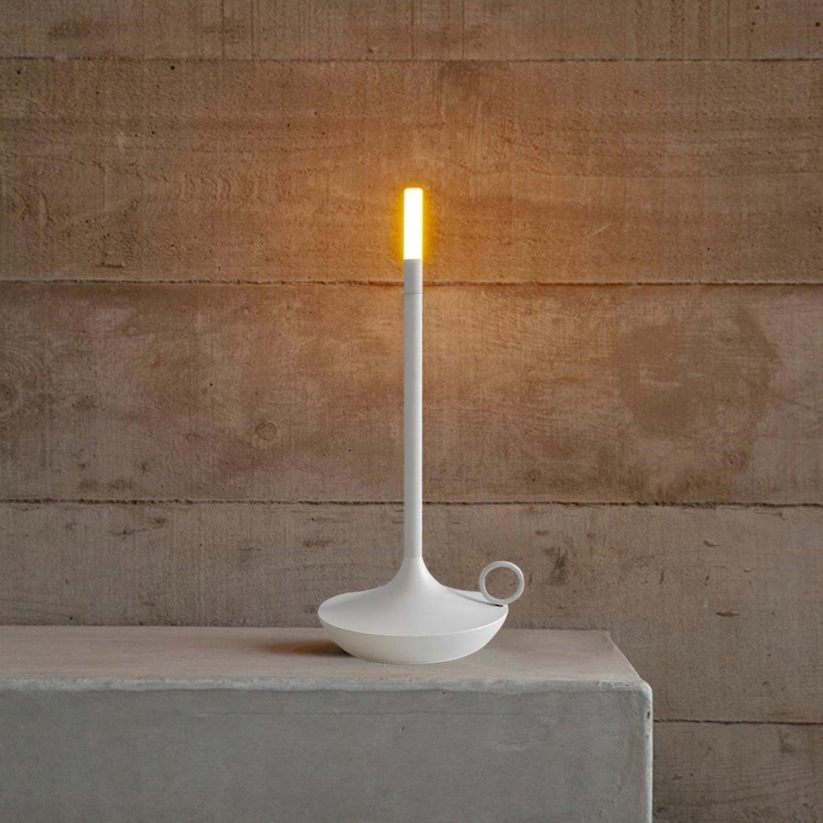 Latin Tischlampe