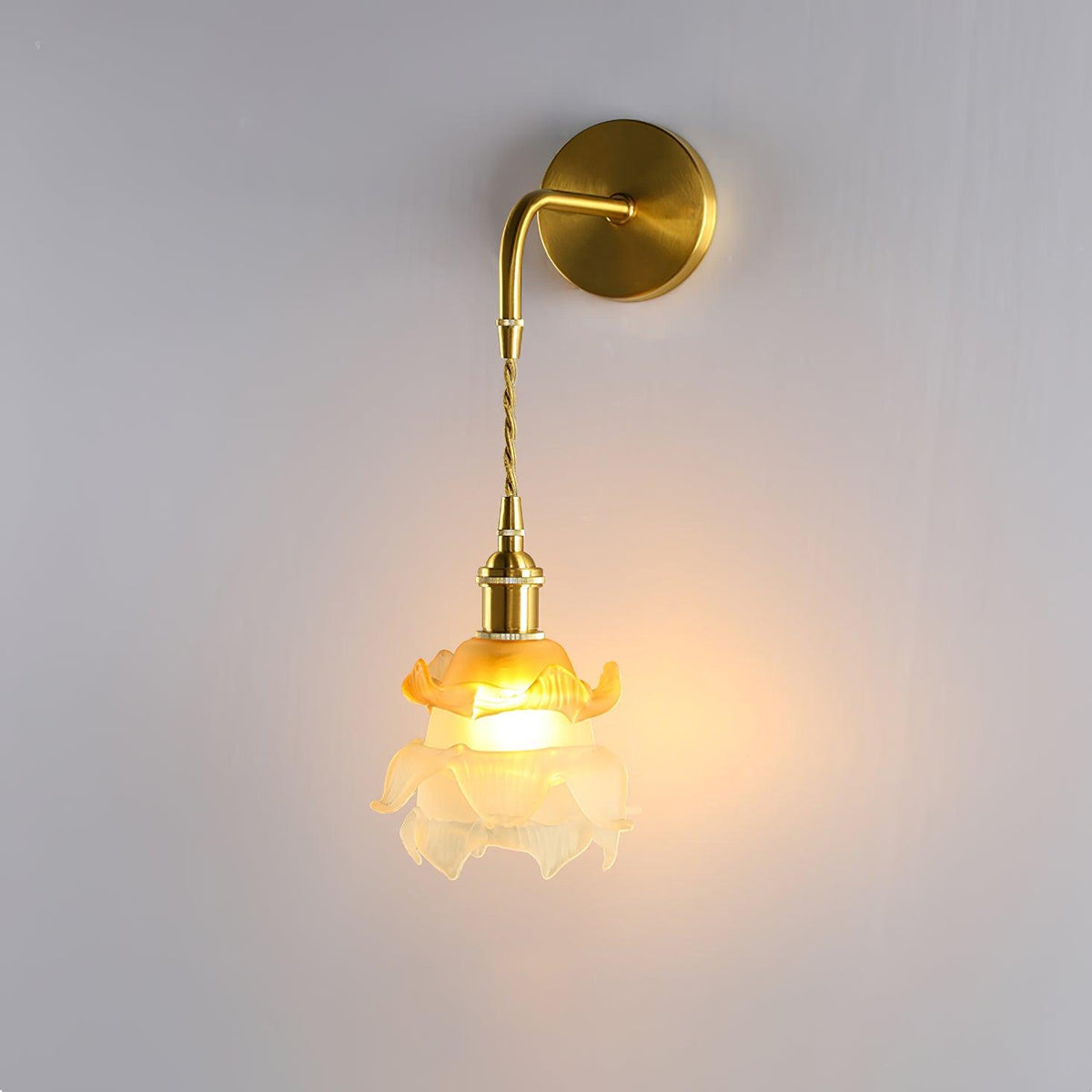 Amarira Premium Elegance Messing-Glas-Wandleuchte