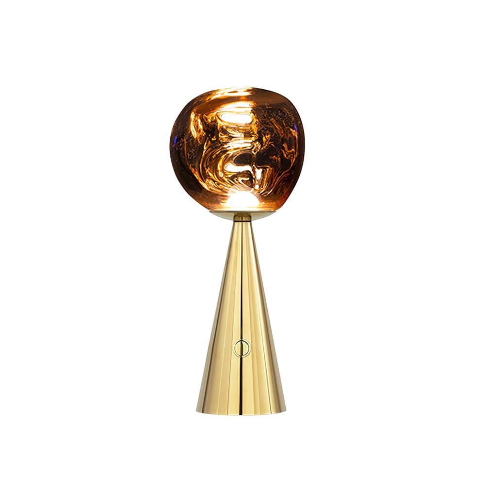 Dimza Tischlampe im modernen Stil