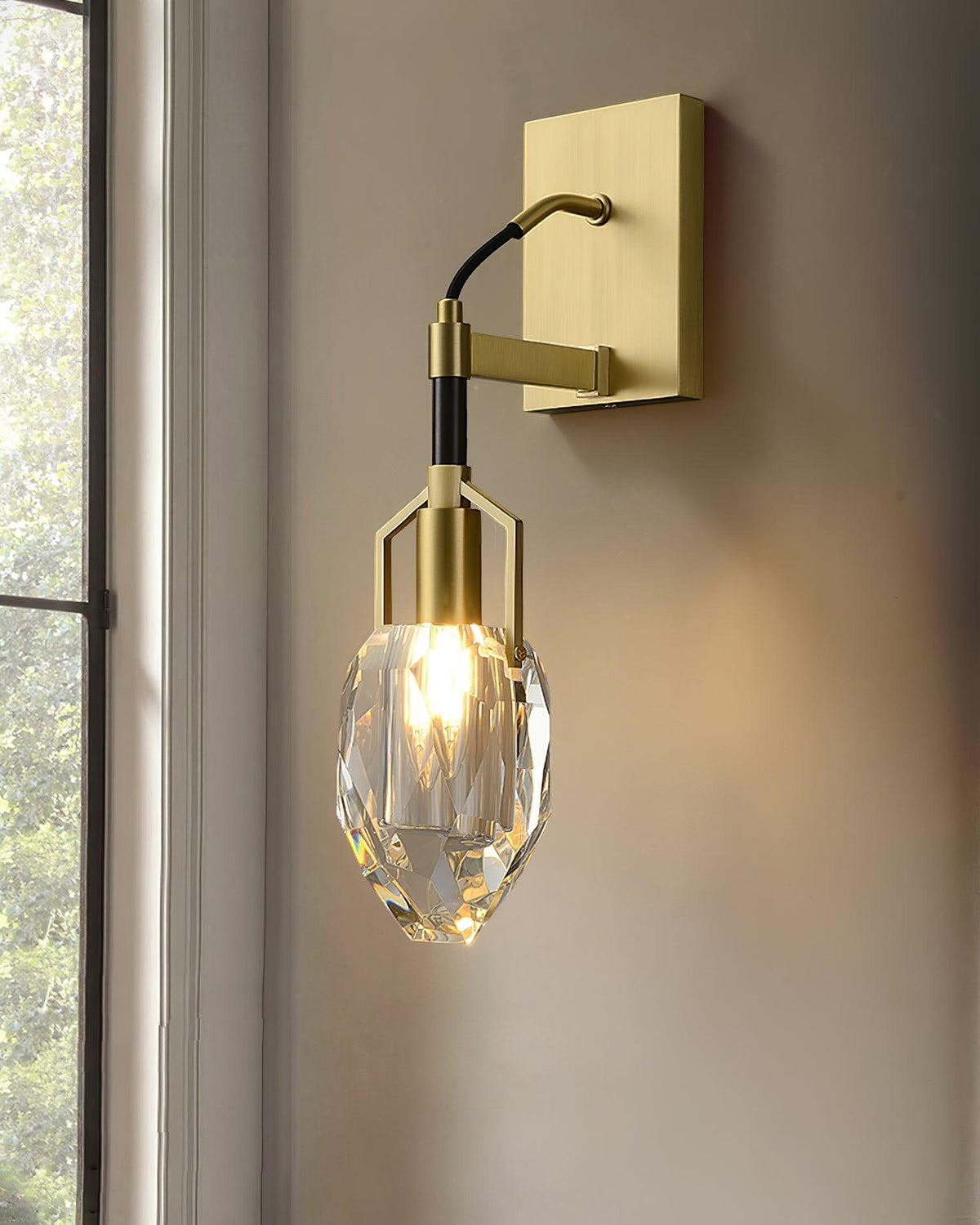 Isera Premium zeitgenössische Kunst-Kristall-Wandleuchte