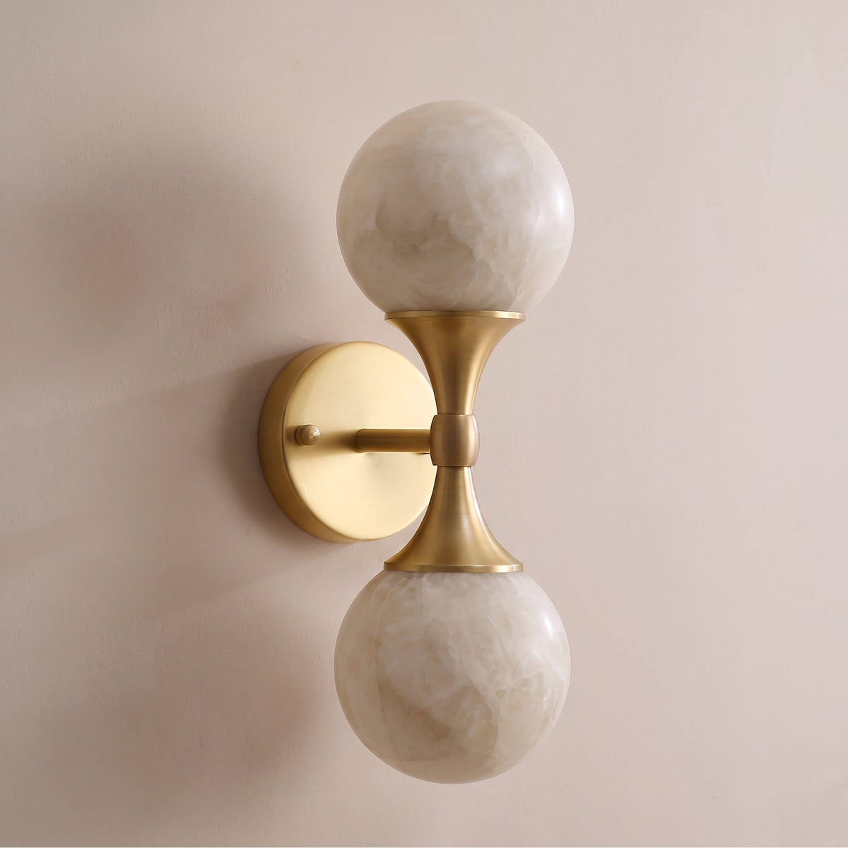 Ulverford Doppelte Alabaster-Wandleuchte