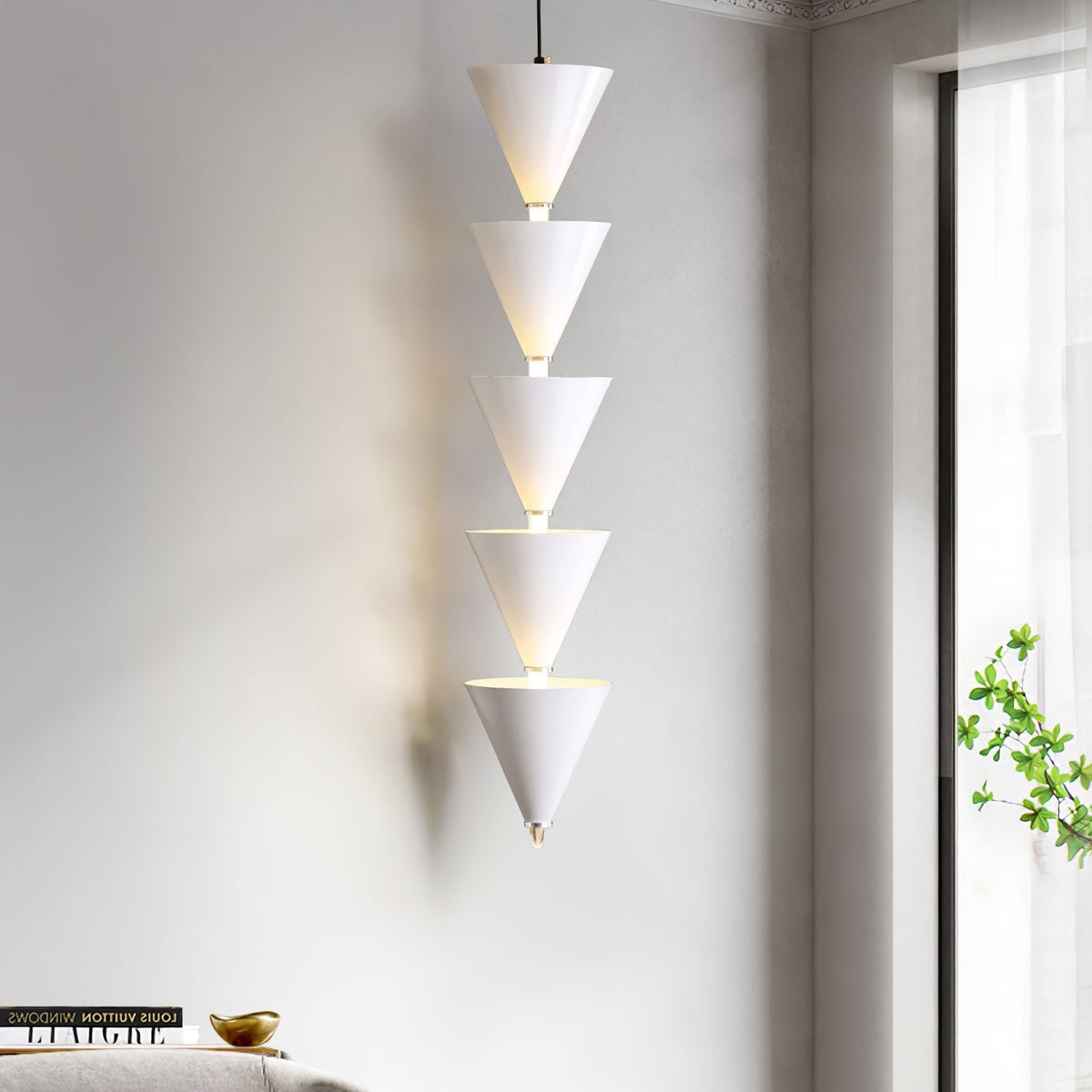 Yrathen zeitgenössische minimalistische Pendelleuchte