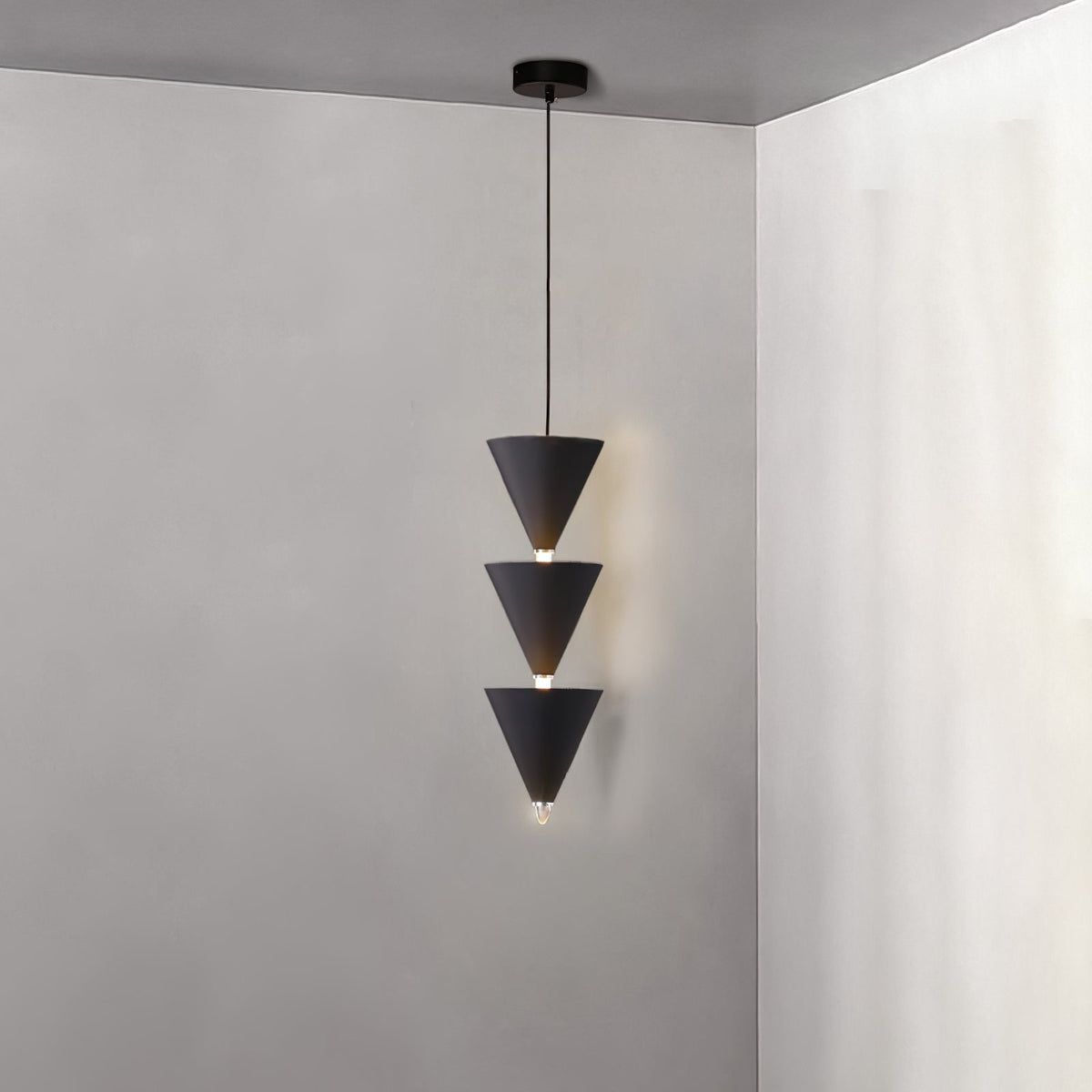 Yrathen zeitgenössische minimalistische Pendelleuchte