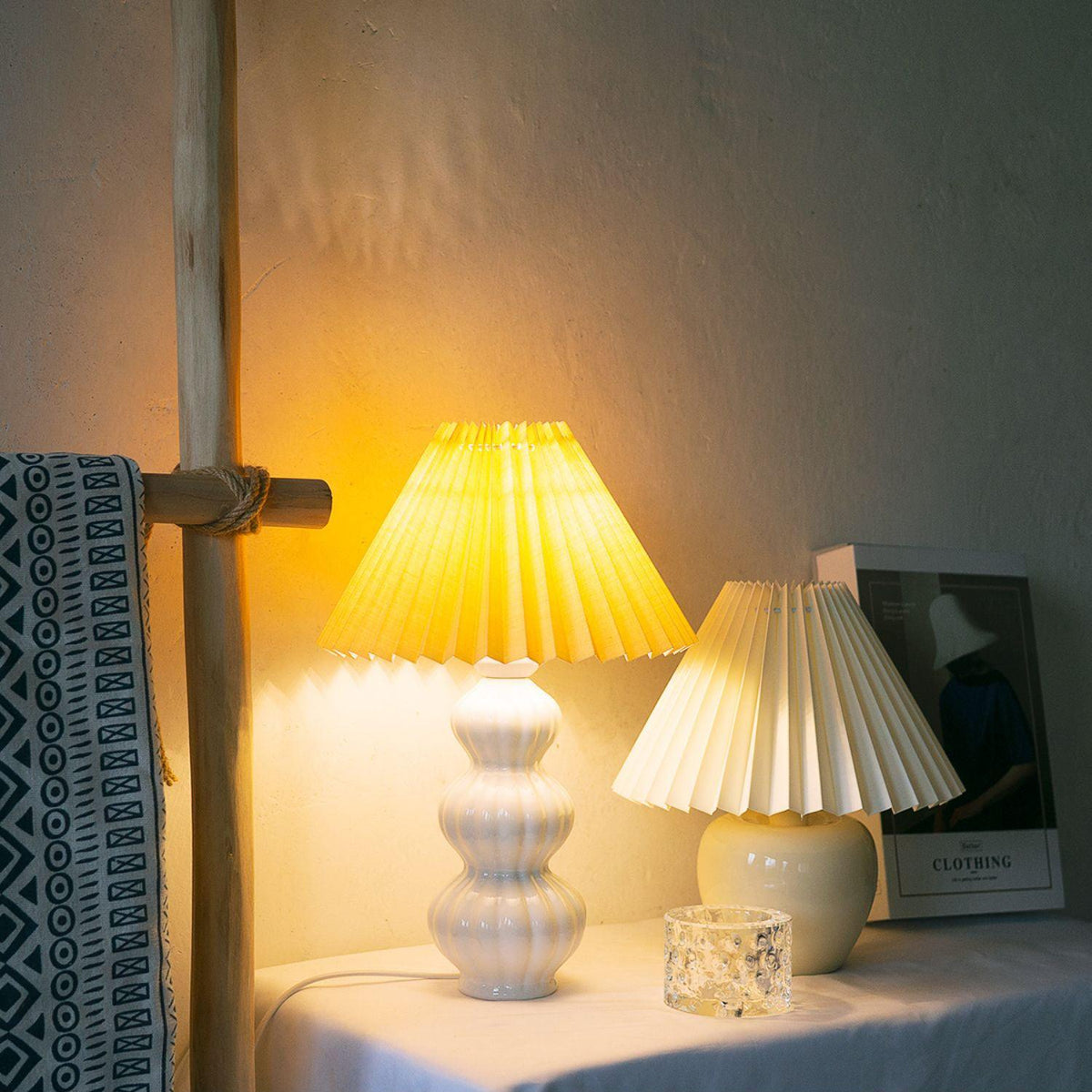 Hart Vintage-Stoff-Tischleuchte