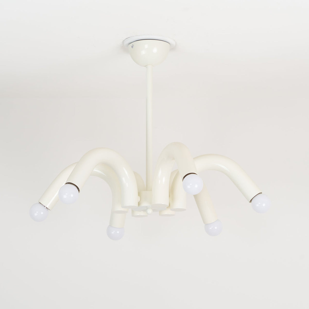 Fivelle Kronleuchter in Creme mit mehreren Armen im zeitgenössischen Stil