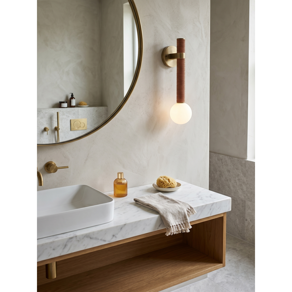 Cordelia Wandleuchte Antique Brass & Braun