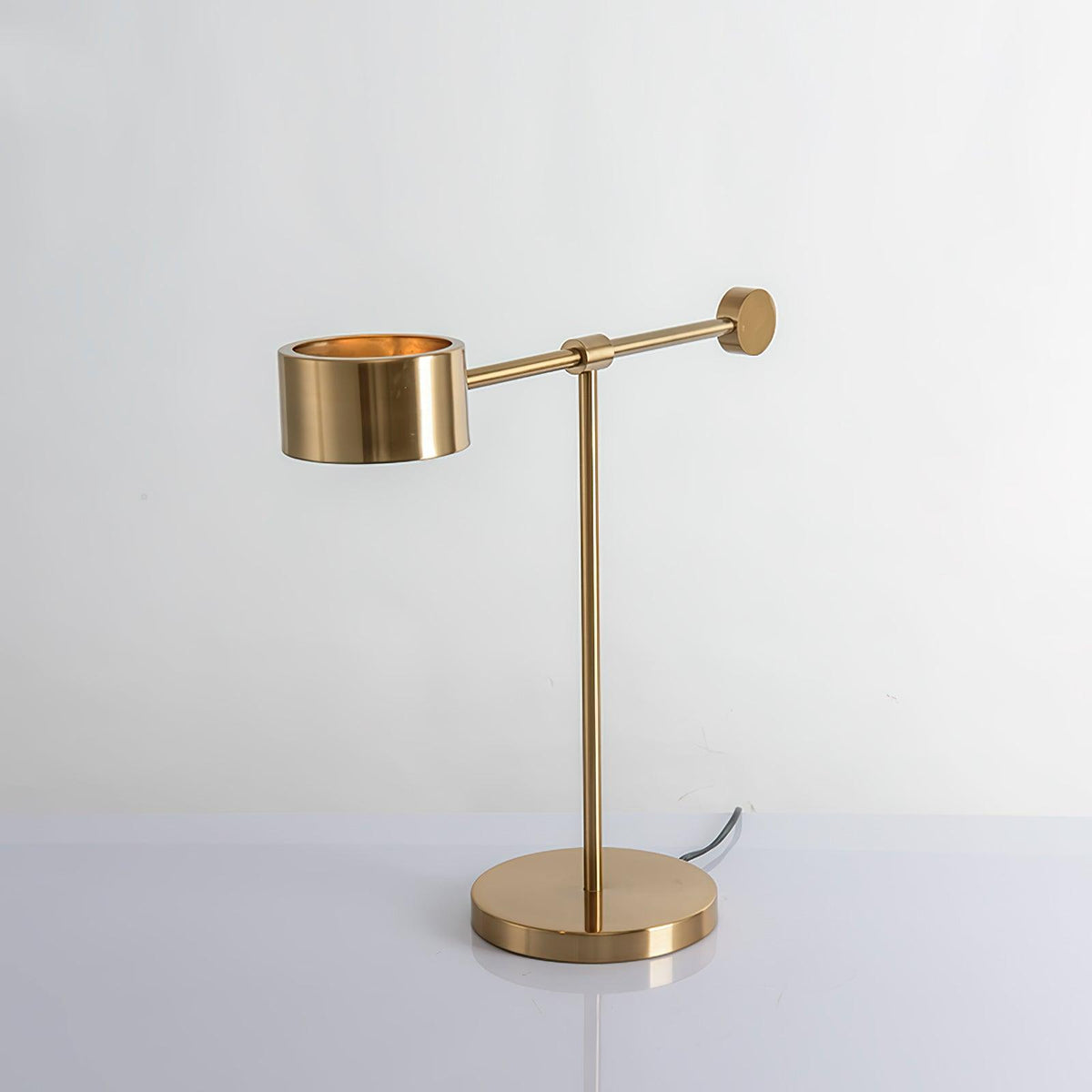 Aveneina Tischlampe für den Schreibtisch