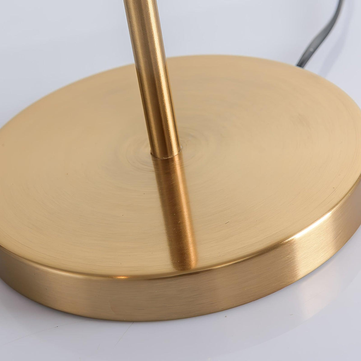 Aveneina Tischlampe für den Schreibtisch