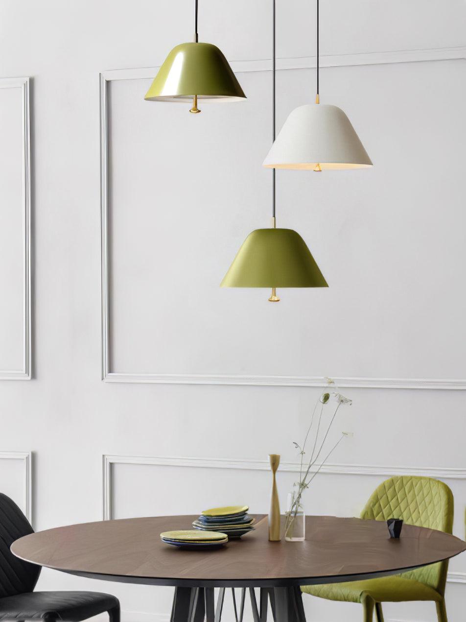 Evir Pendelleuchte Glockenform Glas Messing Minimalistisch