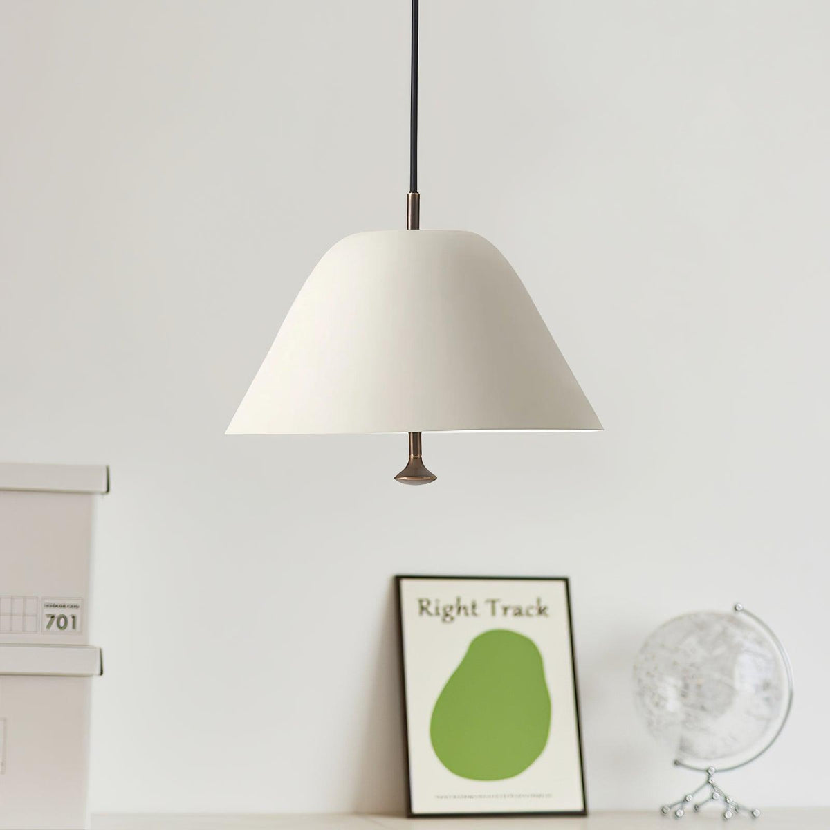 Evir Pendelleuchte Glockenform Glas Messing Minimalistisch