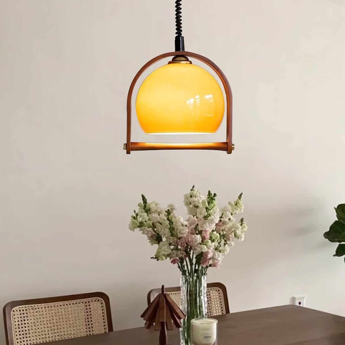 Cesilarae Premium Nordische Kunstglas-Holz-Pendelleuchte