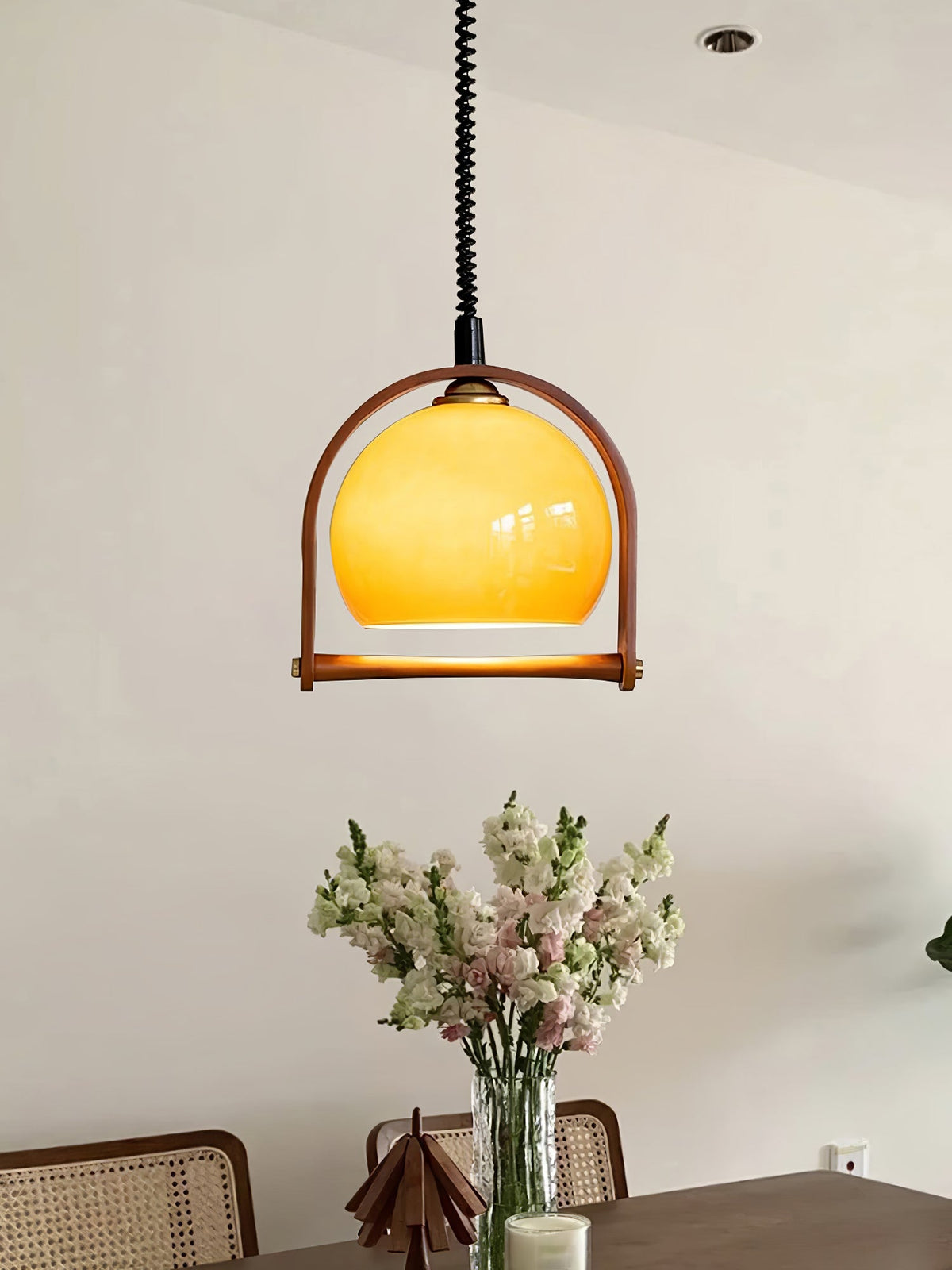 Cesilarae Premium Nordische Kunstglas-Holz-Pendelleuchte