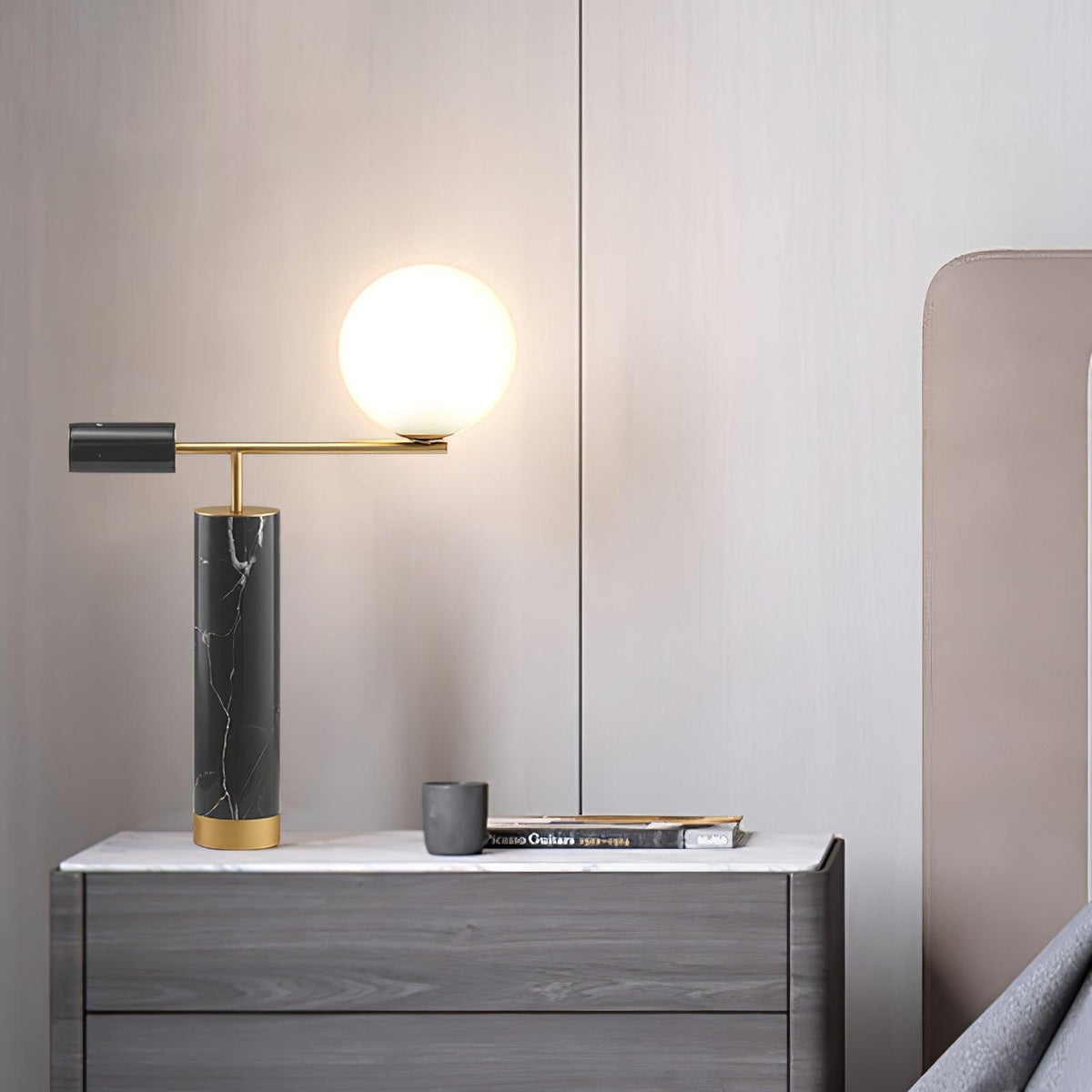 Vathayre Marmor Minimalismus Tischleuchte