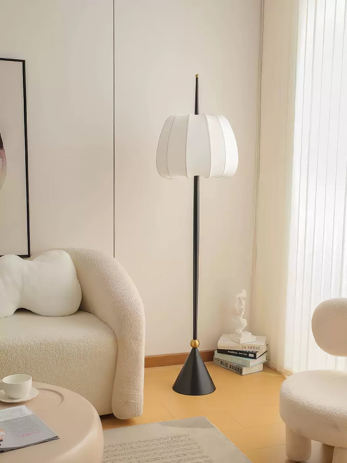 Pick Minimalistische Stoff-Stehleuchte