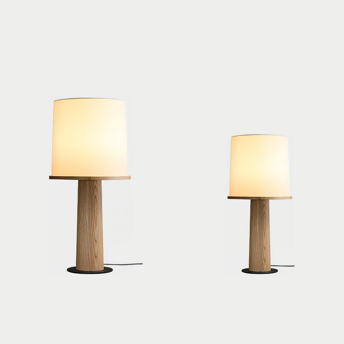 Jennifer Tischleuchte aus Holz im modernen Stil